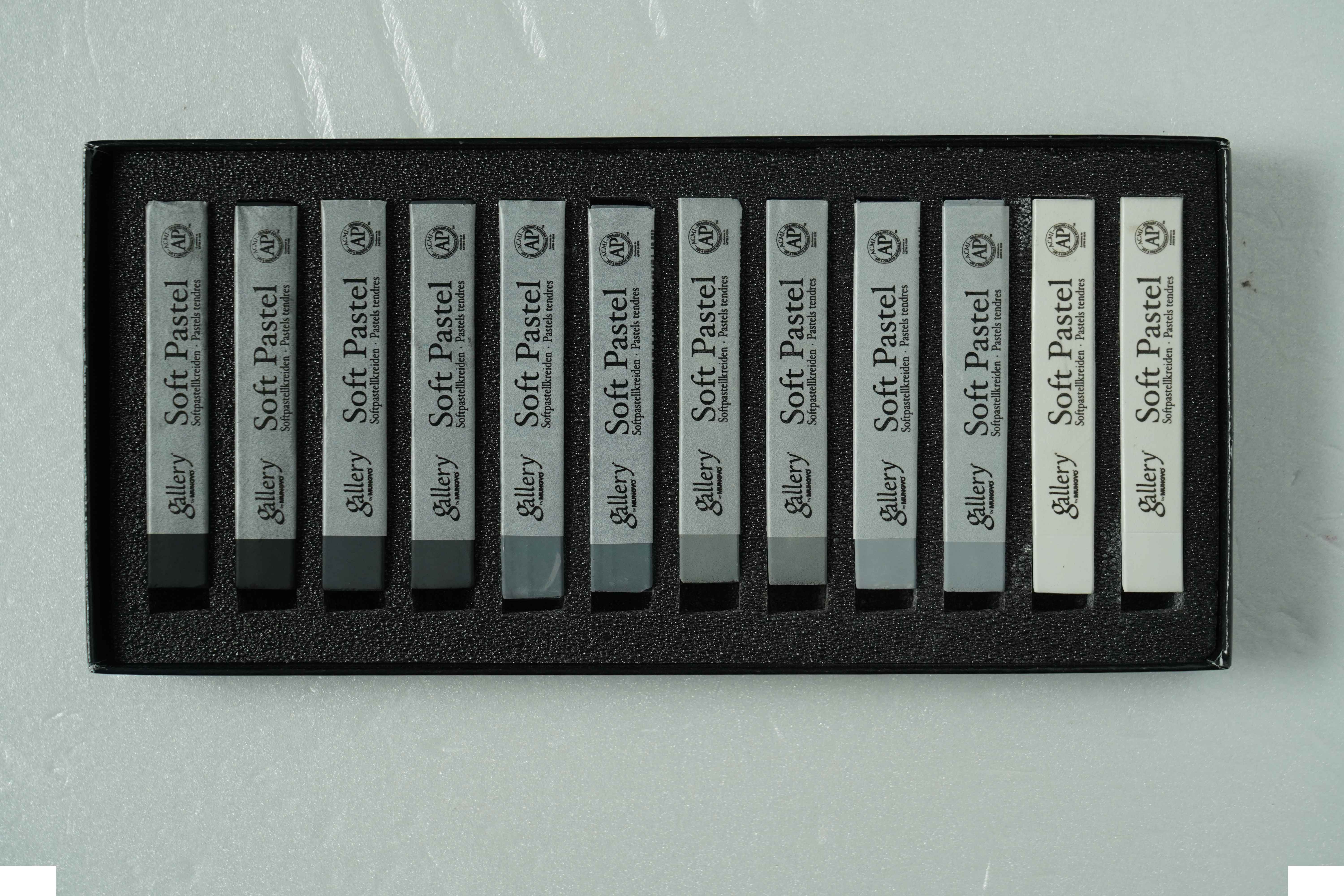 گچ پاستل12عددی (طیف رنگی سفید طوسی مشکی)  گالری کدMPV-12G