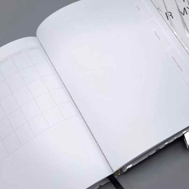 پلنرماهانه همیشه ته دوخت (لب مشکی)