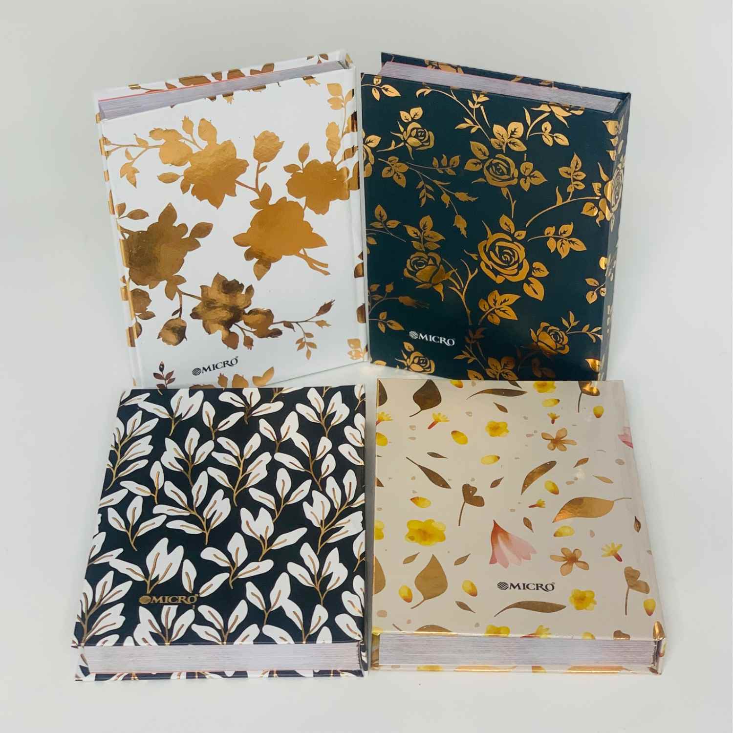 پلنر200برگ 4ساله 17*12 جلدسخت طلاکوب میکرو کدJ15