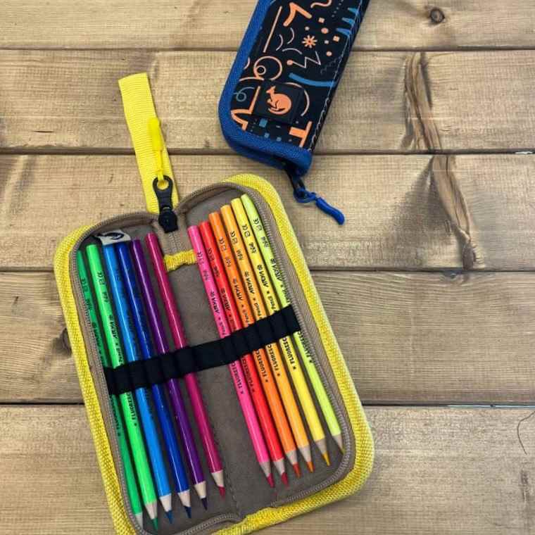 کیف مدادرنگی12عددی تک زیپ سری A  لوتو