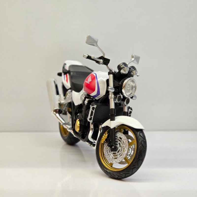 موتور بازی اتومکس مدل 1300 honda cb