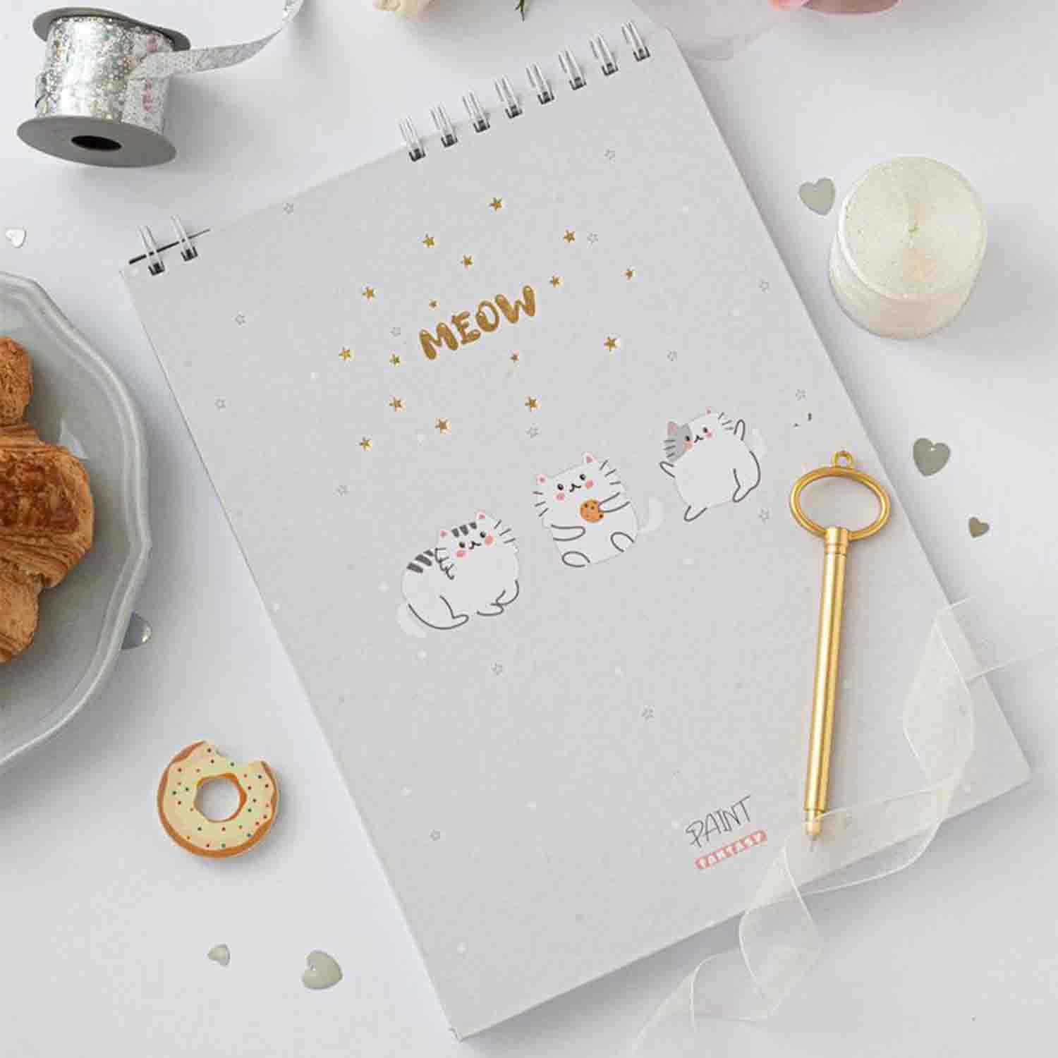 دفترنقاشی50برگA4 سیمی جلد سخت طلا کوب میو برگ سری فانتزی کد72311