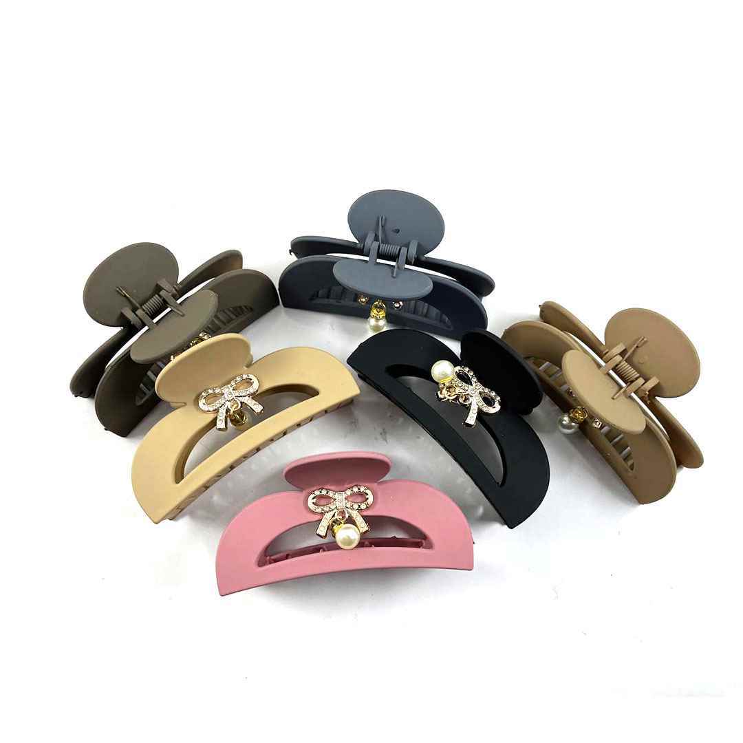 کلیپس ساده پاپیون دار