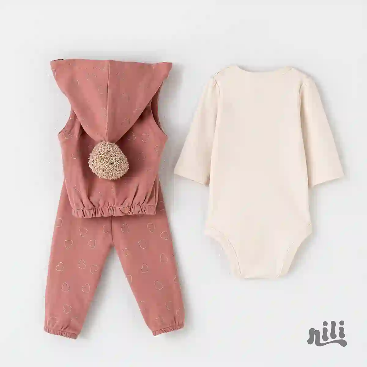 سه تیکه دخترانه طرح لاو کد 4079