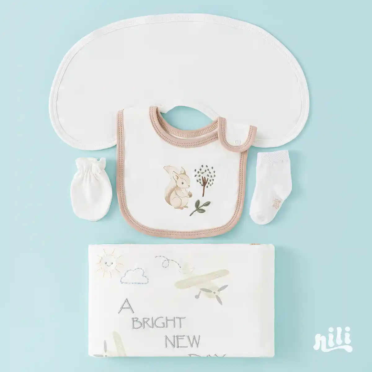 ست 13 تیکه بیمارستانی طرح سنجاب کد 3980